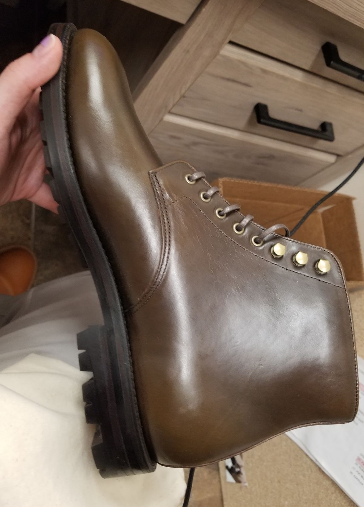 Photo by InfernalJusticator on April 7, 2025 of the Grant Stone Edward Boot in Horween Dark Olive Chromexcel.