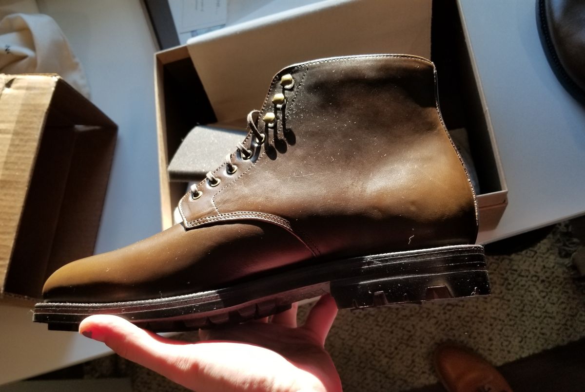 Photo by InfernalJusticator on April 7, 2025 of the Grant Stone Edward Boot in Horween Dark Olive Chromexcel.