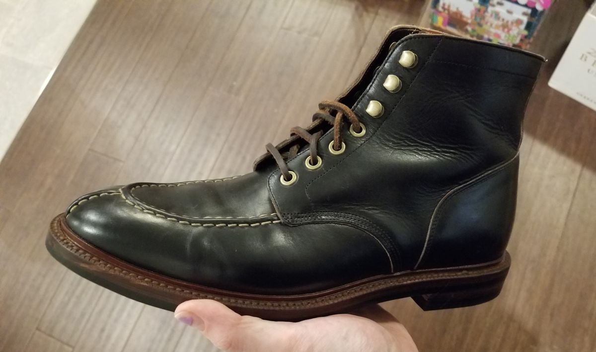 Photo by InfernalJusticator on April 1, 2025 of the Grant Stone Ottawa Boot in Horween Black Chromexcel.