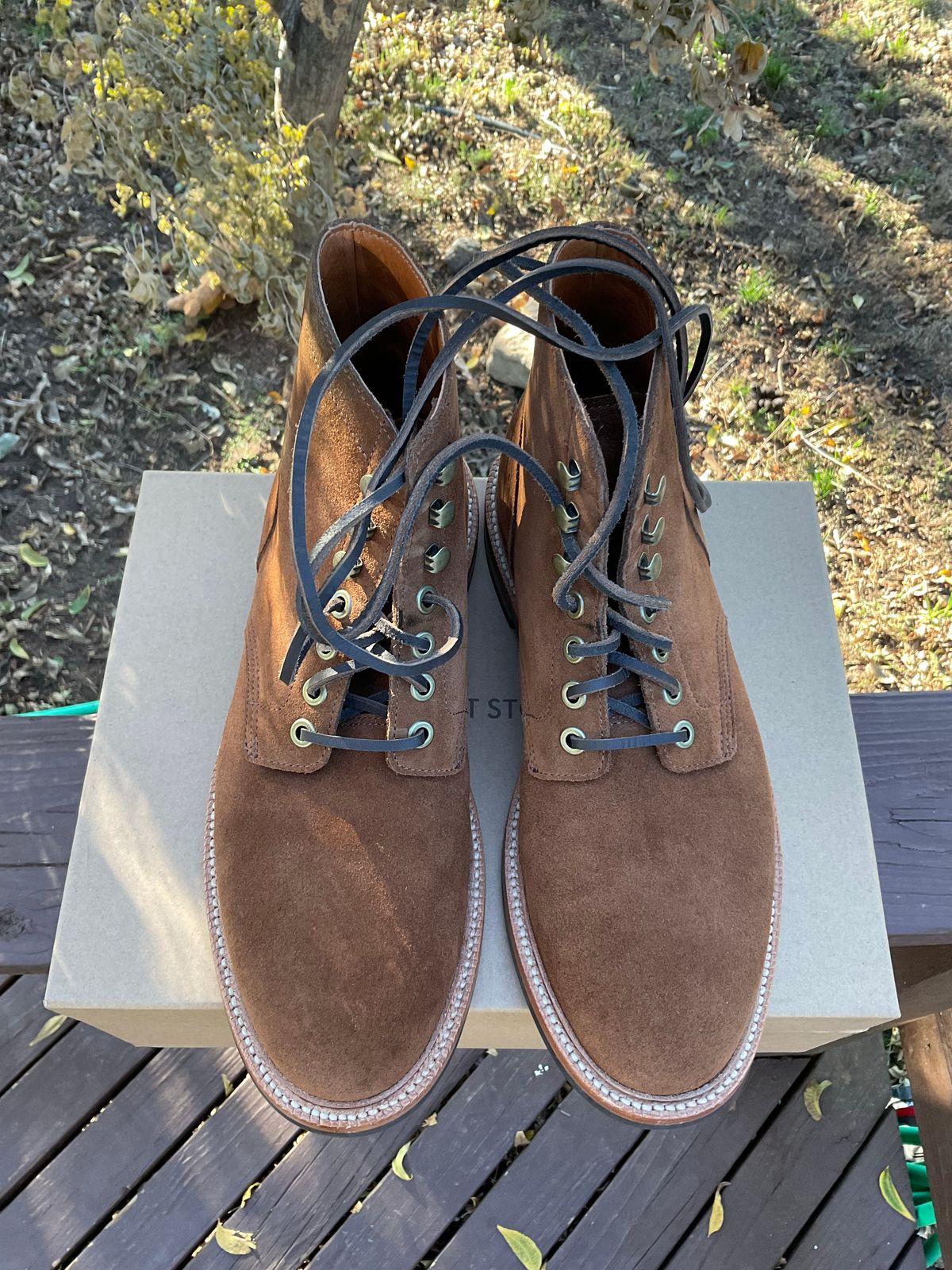 Photo by kenny_trill_kenny on November 1, 2022 of the Grant Stone Diesel Boot in C.F. Stead Bourbon Repello Calf Suede.