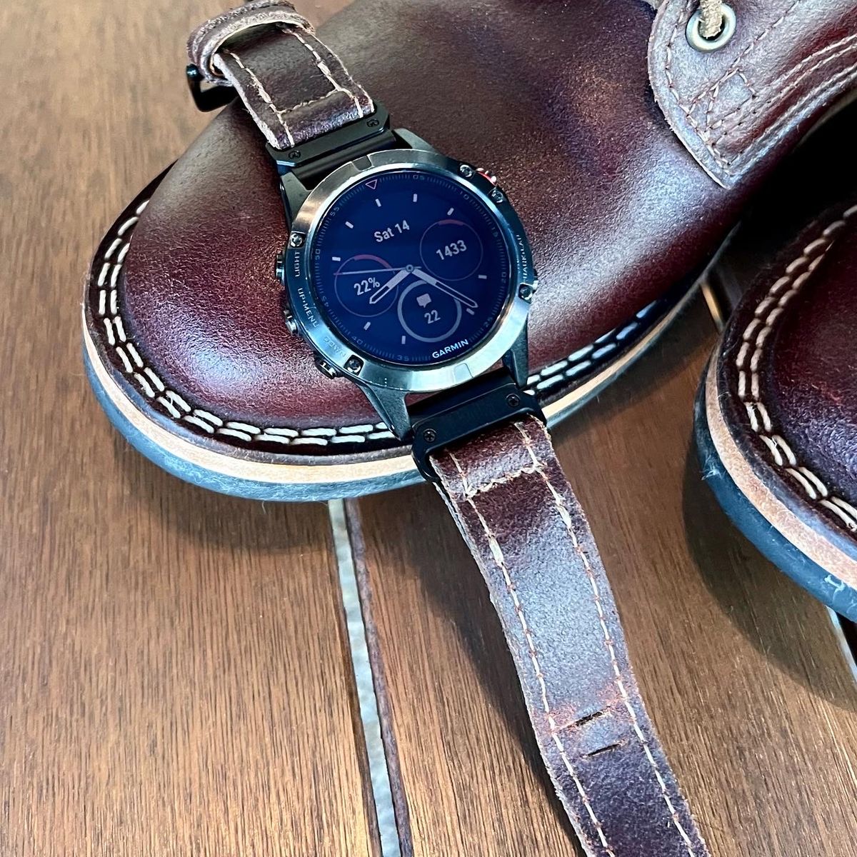 Photo by Bluesbrosg4ev on October 15, 2023 of the Nicks Lace Up Heritage in Horween Tan Waxed Flesh.
