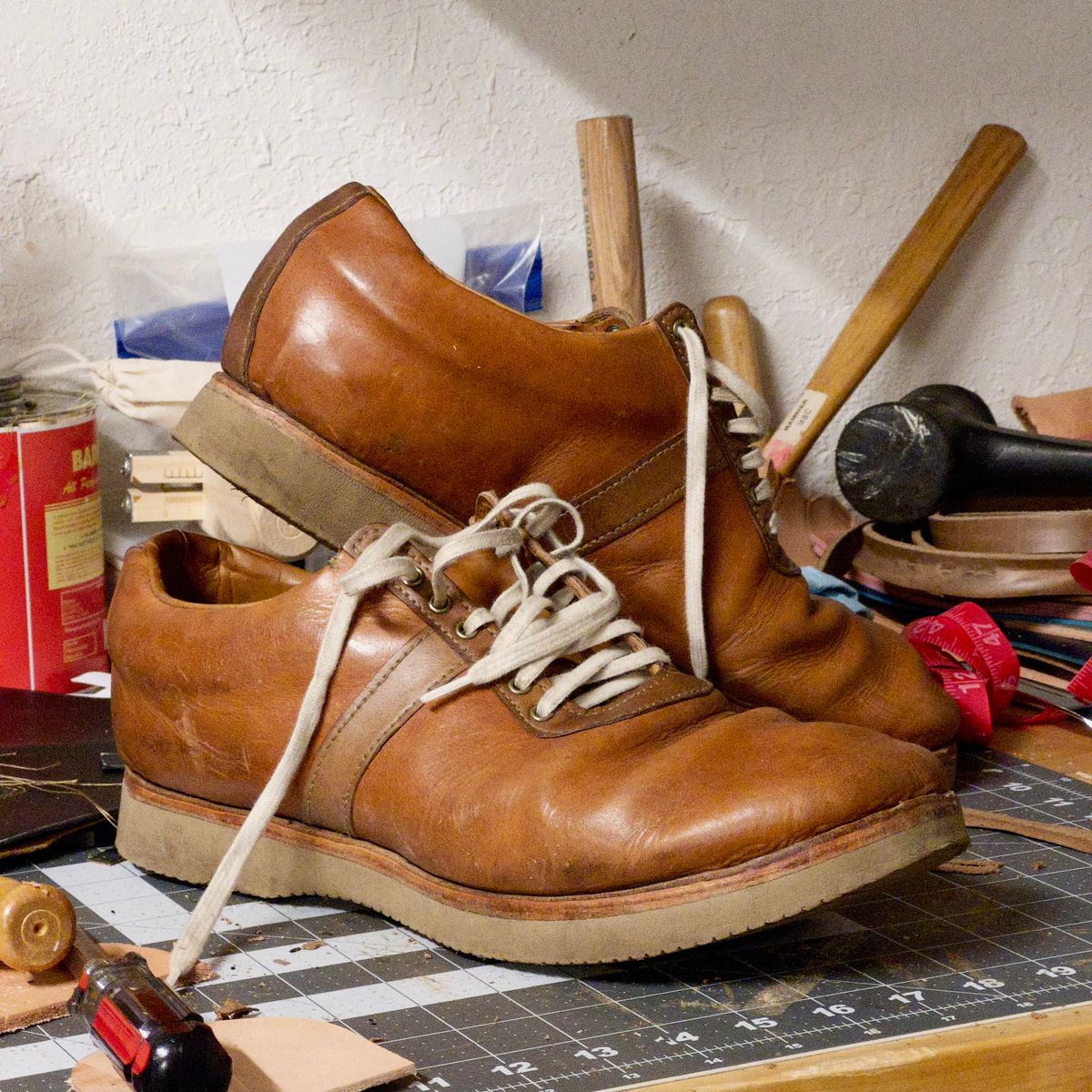 Photo by jprleather on January 2, 2026 of the Self-Made Munson Shoe in Horween Natural Derby.