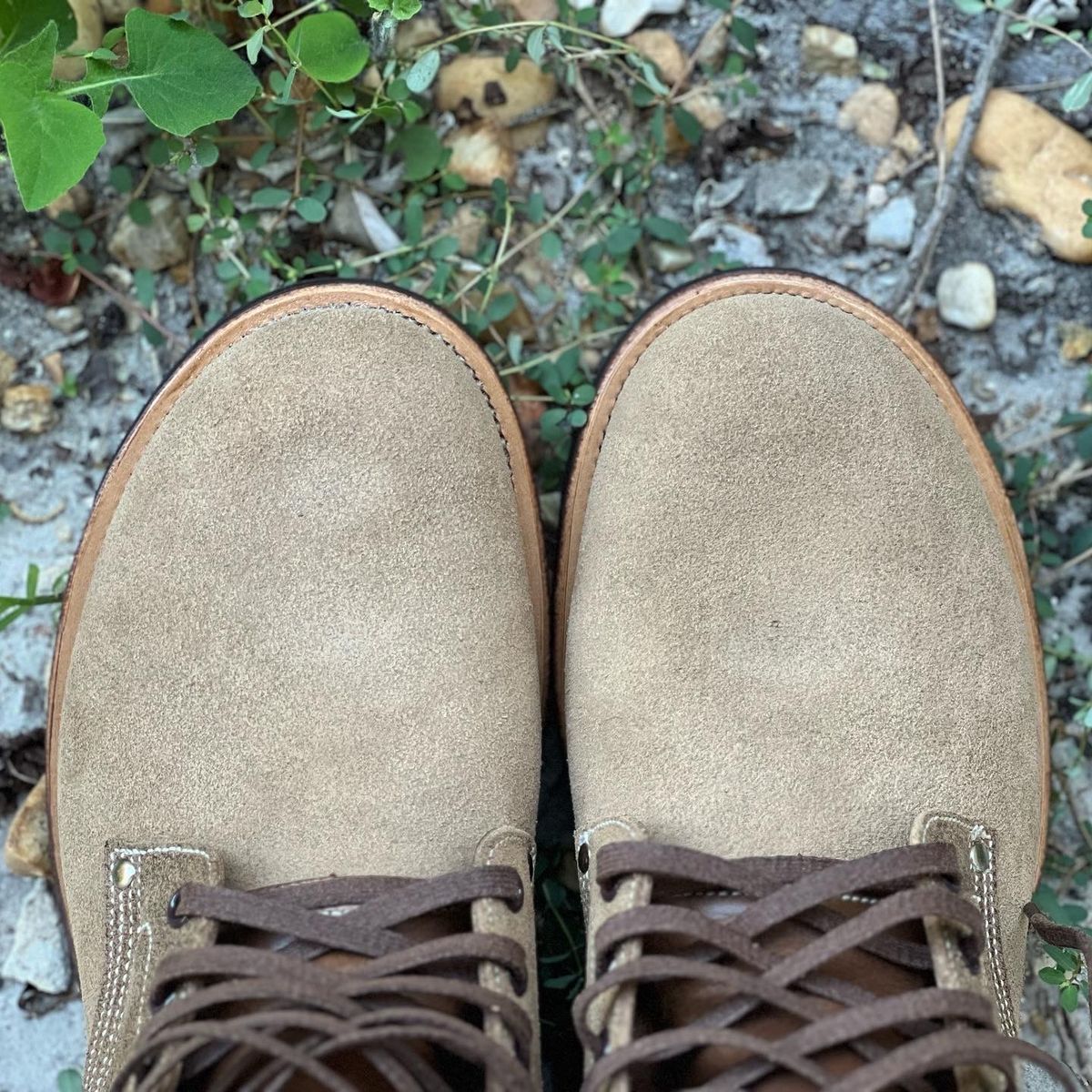 Photo by Bluesbrosg4ev on May 11, 2025 of the Viberg Boondocker in Horween Marine Field Roughout.