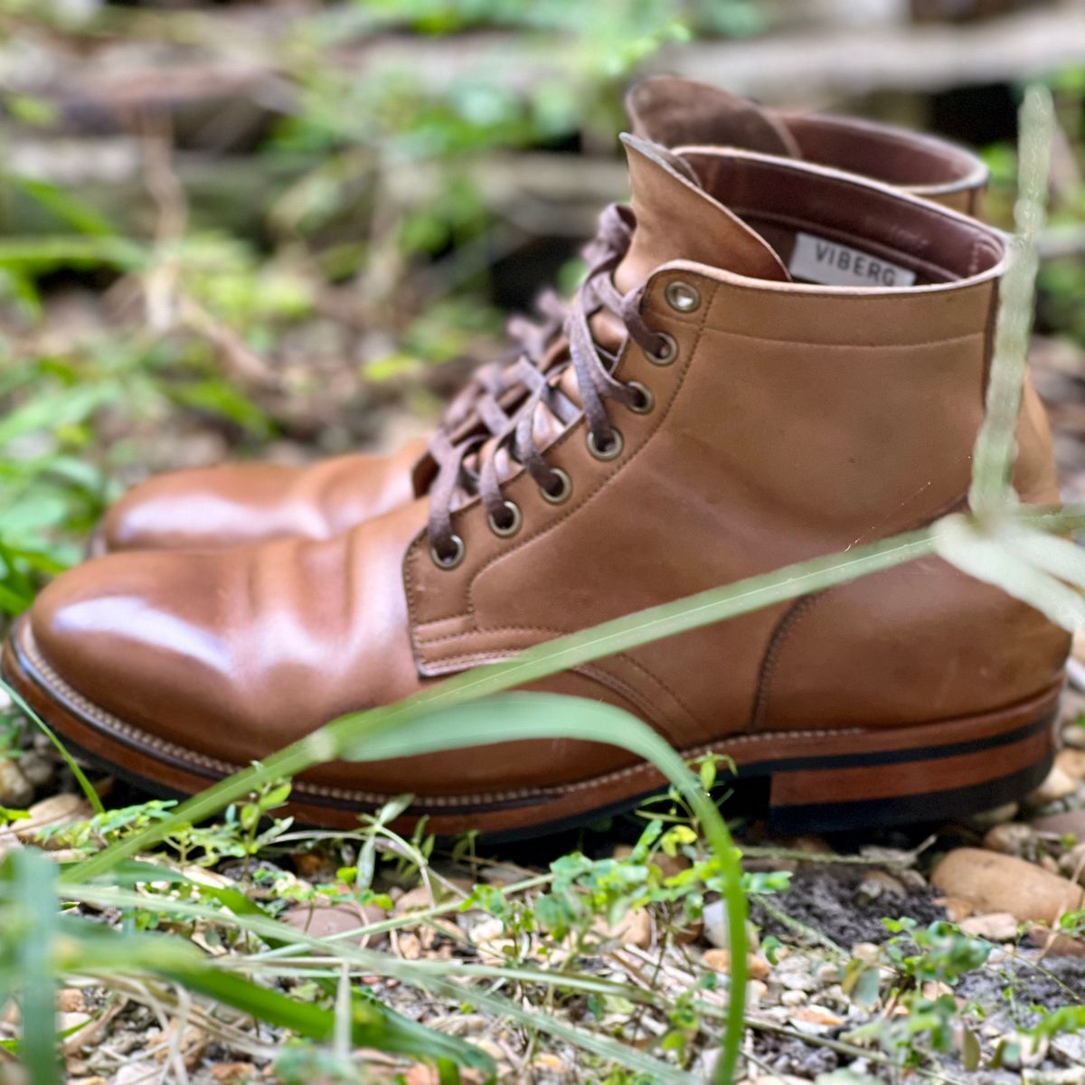 Photo by Bluesbrosg4ev on November 1, 2024 of the Viberg Service Boot in Horween Natural Chromexcel.