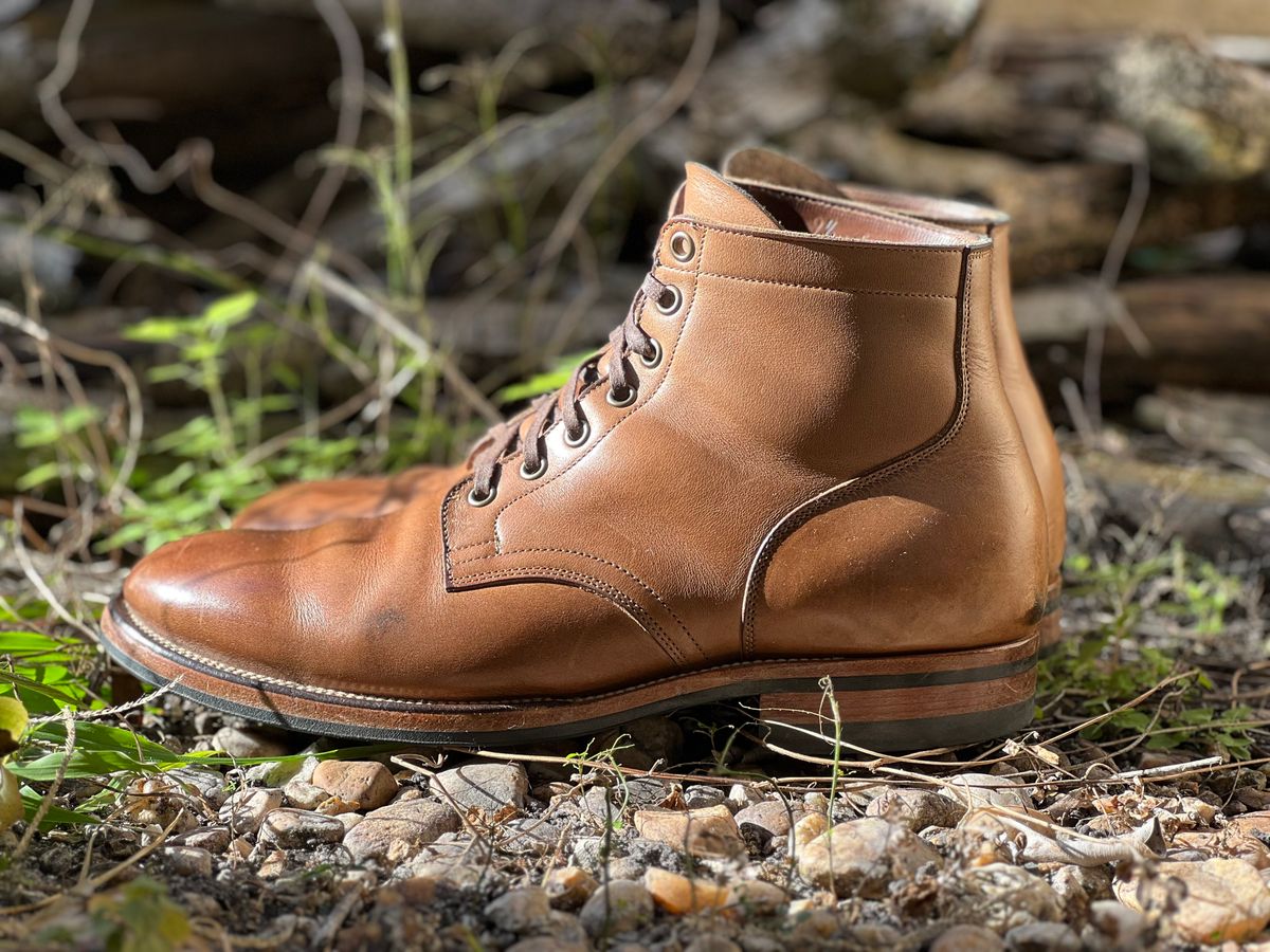 Photo by Bluesbrosg4ev on January 3, 2025 of the Viberg Service Boot in Horween Natural Chromexcel.