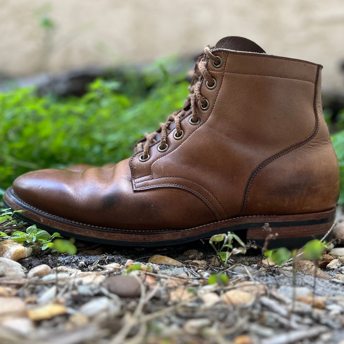 Photo by Bluesbrosg4ev on March 5, 2025 of the Viberg Service Boot in Horween Natural Chromexcel.
