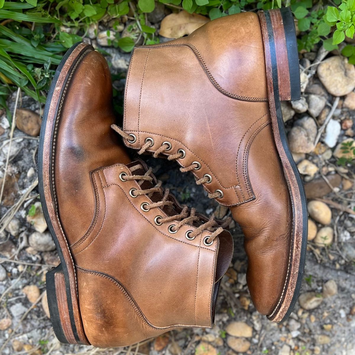 Photo by Bluesbrosg4ev on March 5, 2025 of the Viberg Service Boot in Horween Natural Chromexcel.