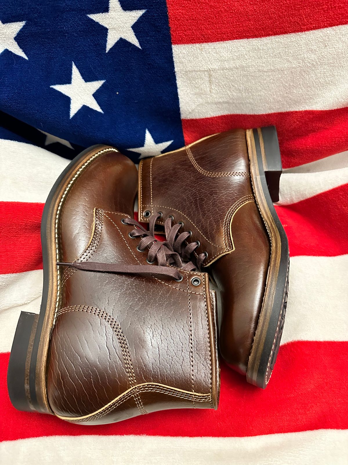 Photo by Stuville77 on November 2, 2023 of the John Lofgren Ludlow Boots in Shinki Timber Oiled Horsebutt.