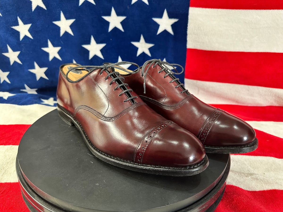 Photo by Stuville77 on May 13, 2024 of the Allen Edmonds Fifth Avenue Cap-Toe Oxford Dress Shoe in Burgundy Calfskin.