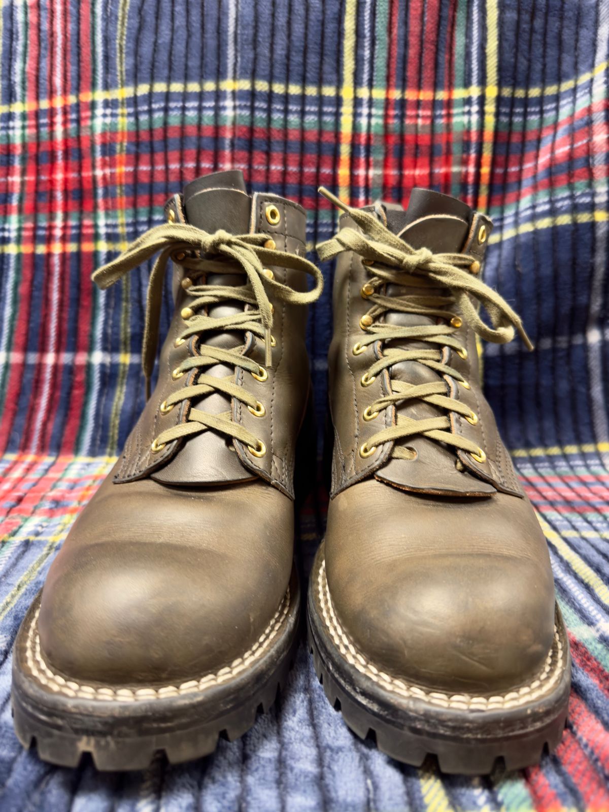 Photo by Stuville77 on December 6, 2025 of the Nicks Urban Drifter in Wickett & Craig Slate Double Stuffed.