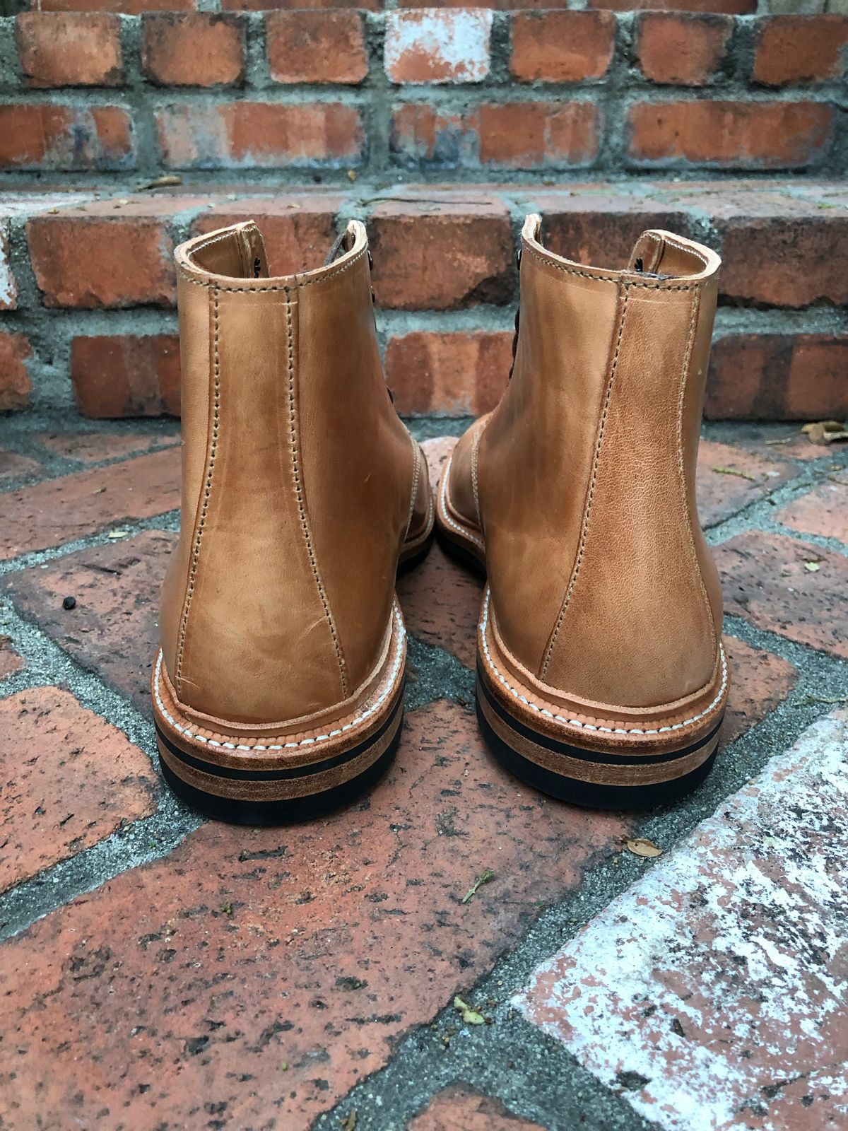 Photo by SierraLizard on November 1, 2022 of the Oak Street Bootmakers Lakeshore Boot in Maryam Natural Horsebutt.