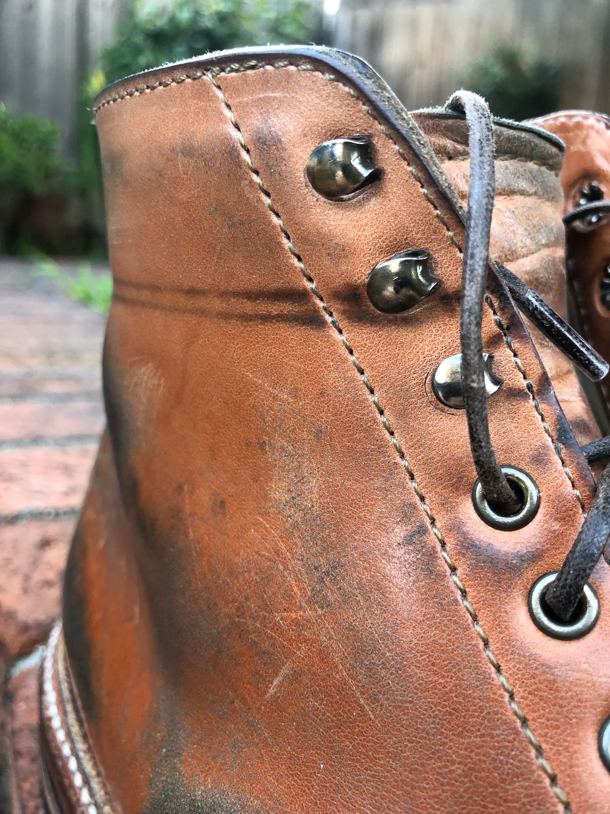 Photo by SierraLizard on April 3, 2023 of the Oak Street Bootmakers Lakeshore Boot in Maryam Natural Horsebutt.