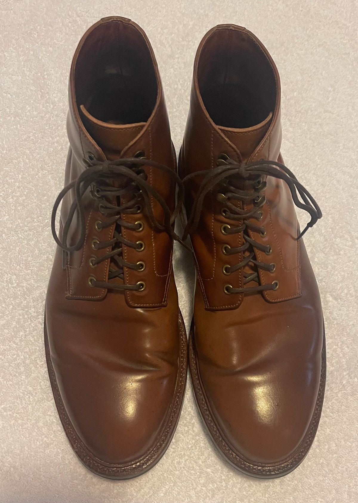 Photo by serviceadvisorwalking on November 1, 2022 of the Grant Stone Edward Boot in Horween Honey Glazed Shell Cordovan.