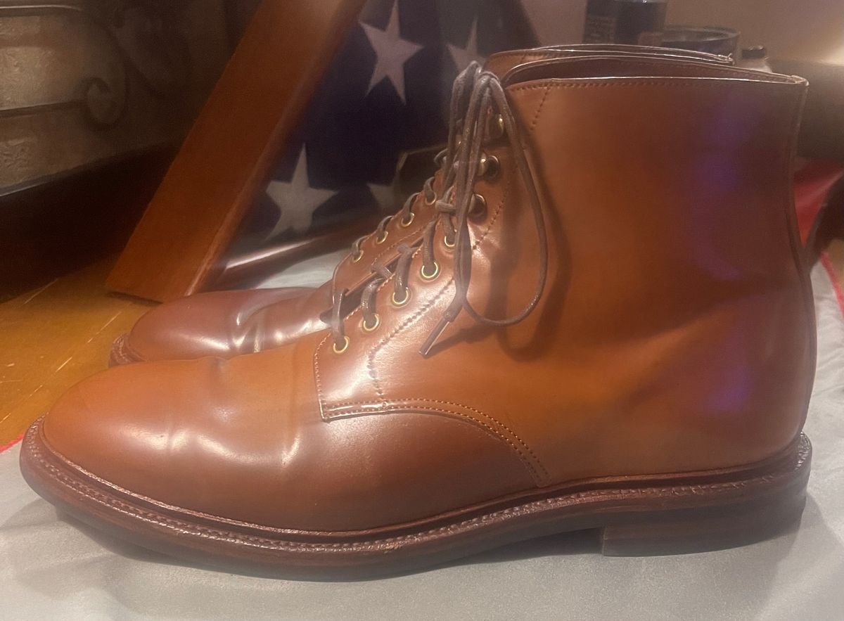 Photo by serviceadvisorwalking on December 2, 2022 of the Grant Stone Edward Boot in Horween Honey Glazed Shell Cordovan.