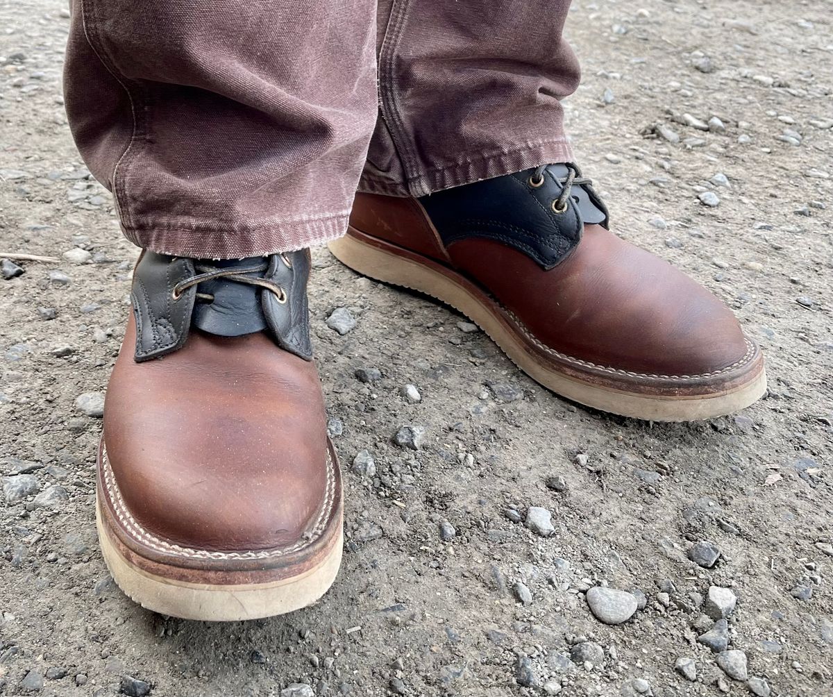 Photo by Eazydoesit on January 1, 2025 of the Nicks Delta Arch MTO Rebuld in Seidel MaxSupport Black & Seidel 1964 Tan.