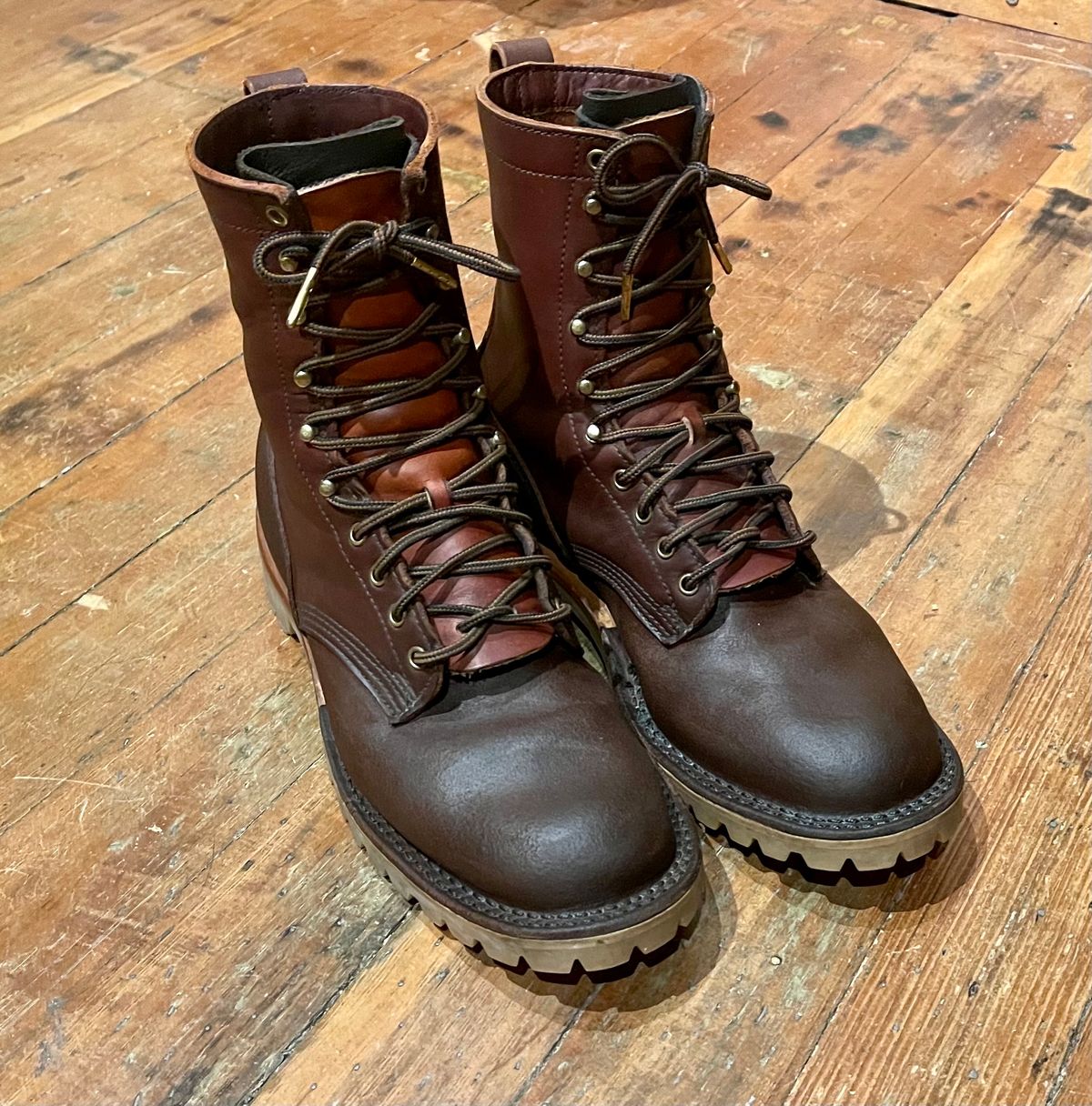 Photo by Eazydoesit on October 5, 2023 of the JK Boots O.T. in Seidel Redwood Oil Tan Roughout.