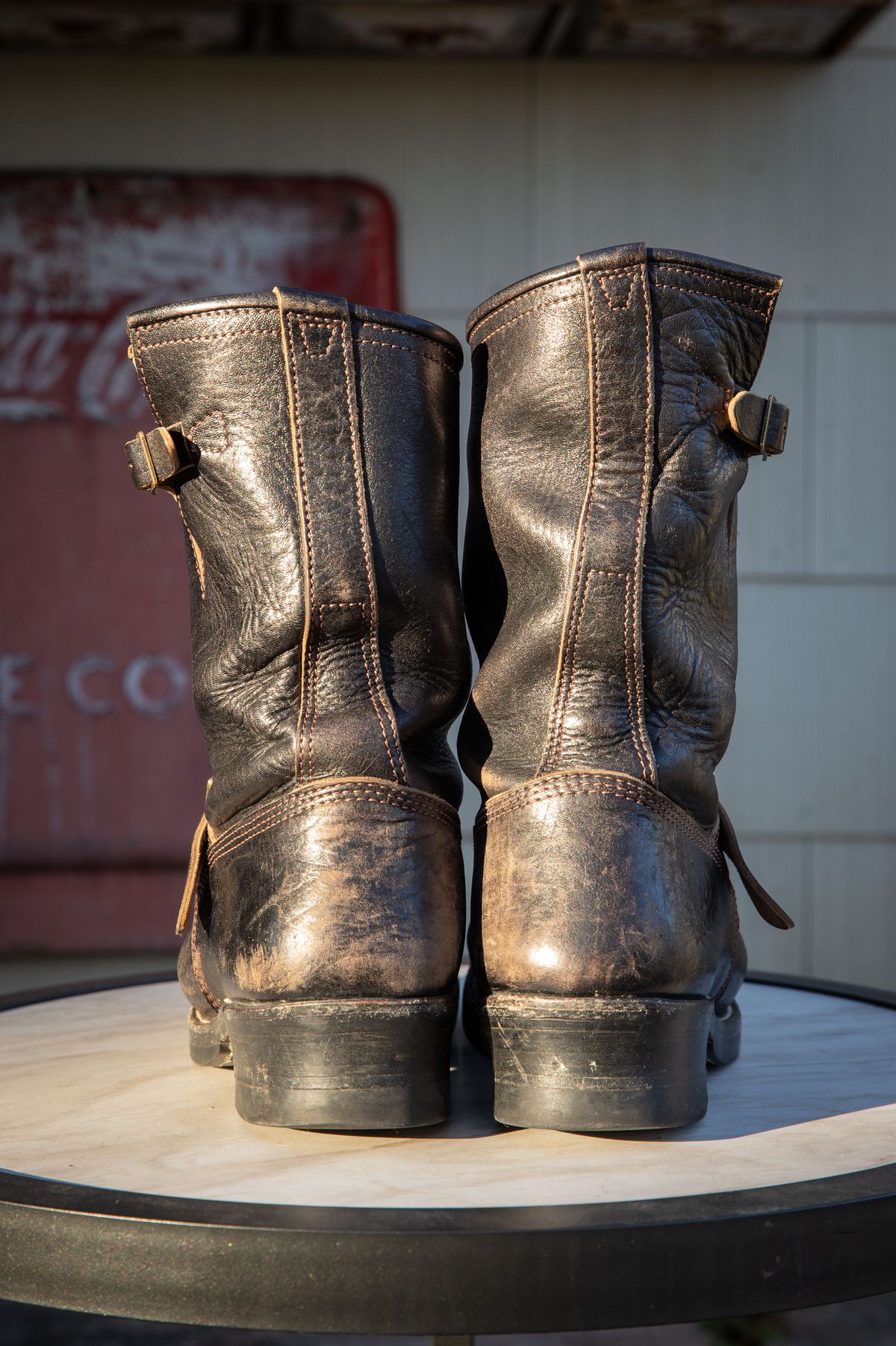 Photo by melquiades on February 5, 2024 of the John Lofgren Wabash Engineer Boots in Shinki Black Teacore Horsebutt.