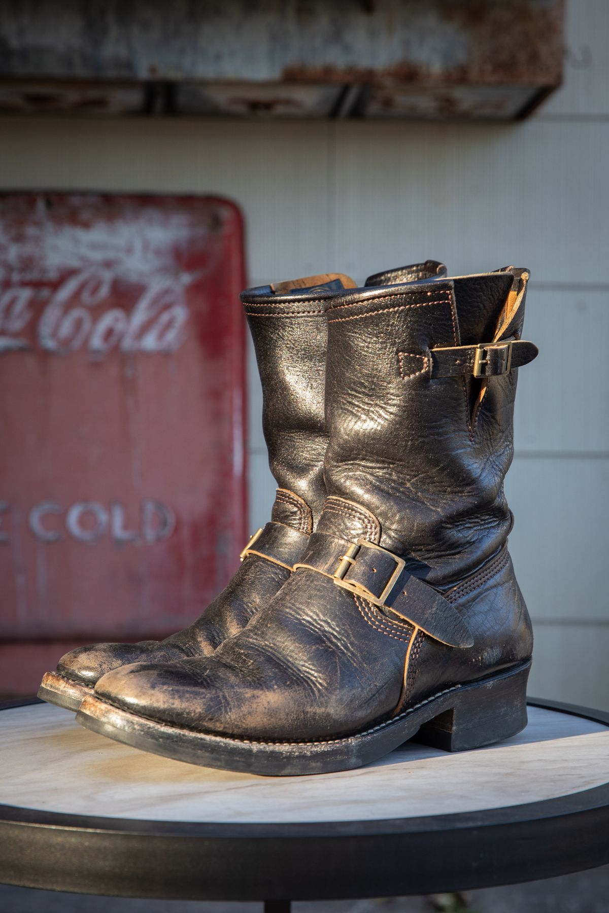 Photo by melquiades on February 5, 2024 of the John Lofgren Wabash Engineer Boots in Shinki Black Teacore Horsebutt.