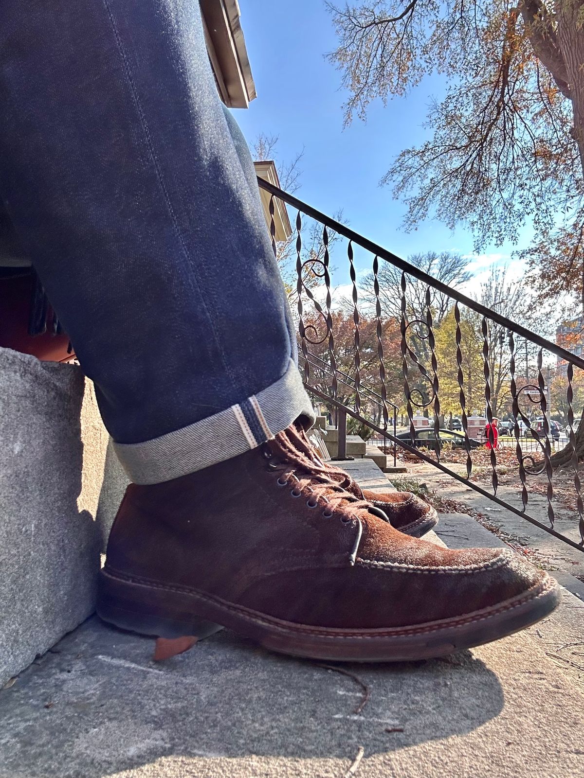 Photo by eddykinz on November 14, 2022 of the Alden Indy Boot in Horween Tobacco Chamois Roughout.