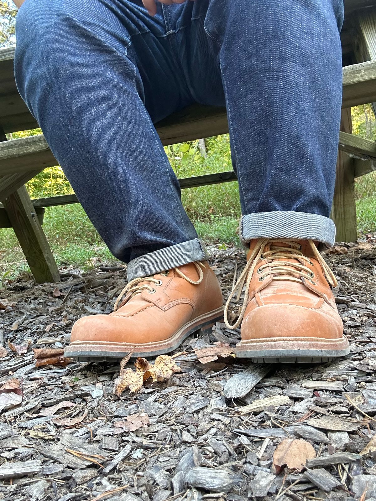 Photo by eddykinz on October 8, 2022 of the Grant Stone Brass Boot in Horween English Tan Essex.