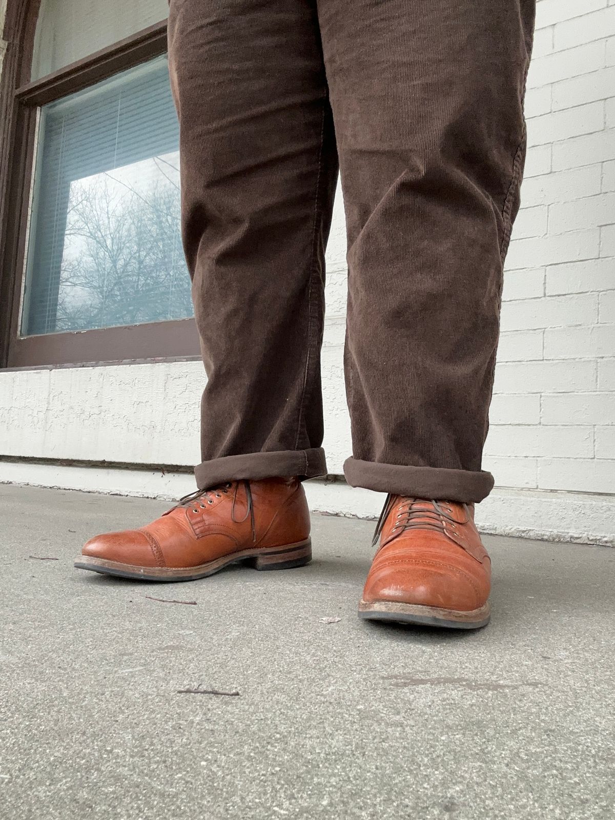 Photo by eddykinz on February 1, 2023 of the Viberg Service Boot BCT in Horween Natural Dublin.