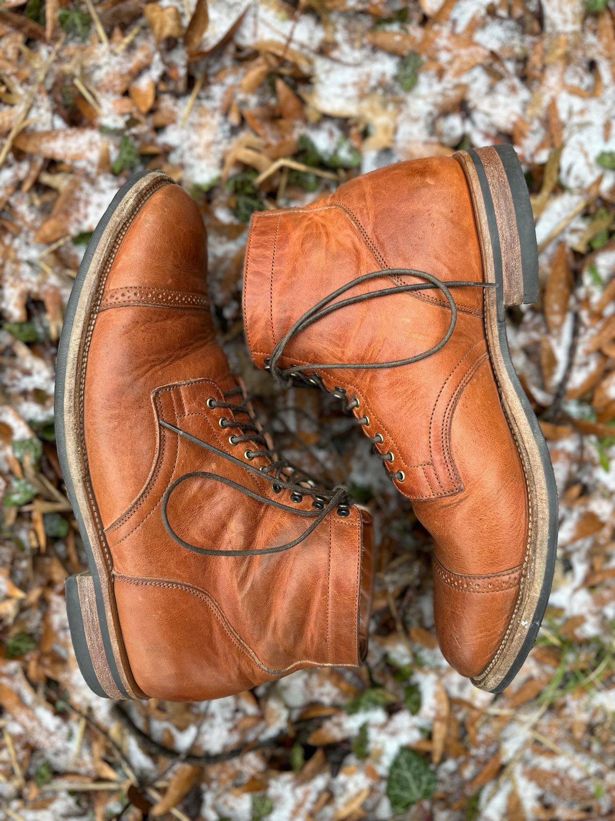 Photo by eddykinz on February 1, 2023 of the Viberg Service Boot BCT in Horween Natural Dublin.