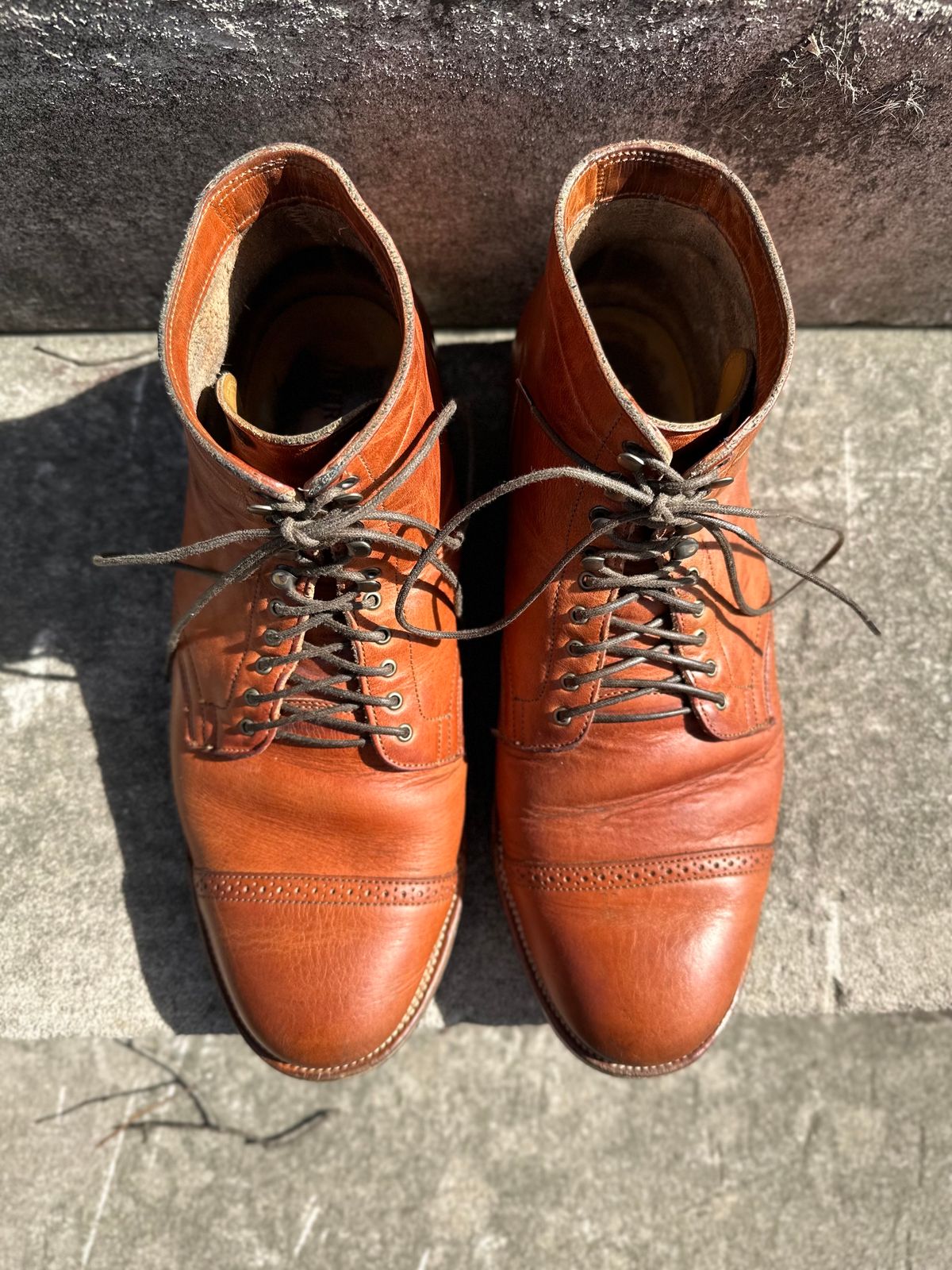 Photo by eddykinz on March 1, 2023 of the Viberg Service Boot BCT in Horween Natural Dublin.