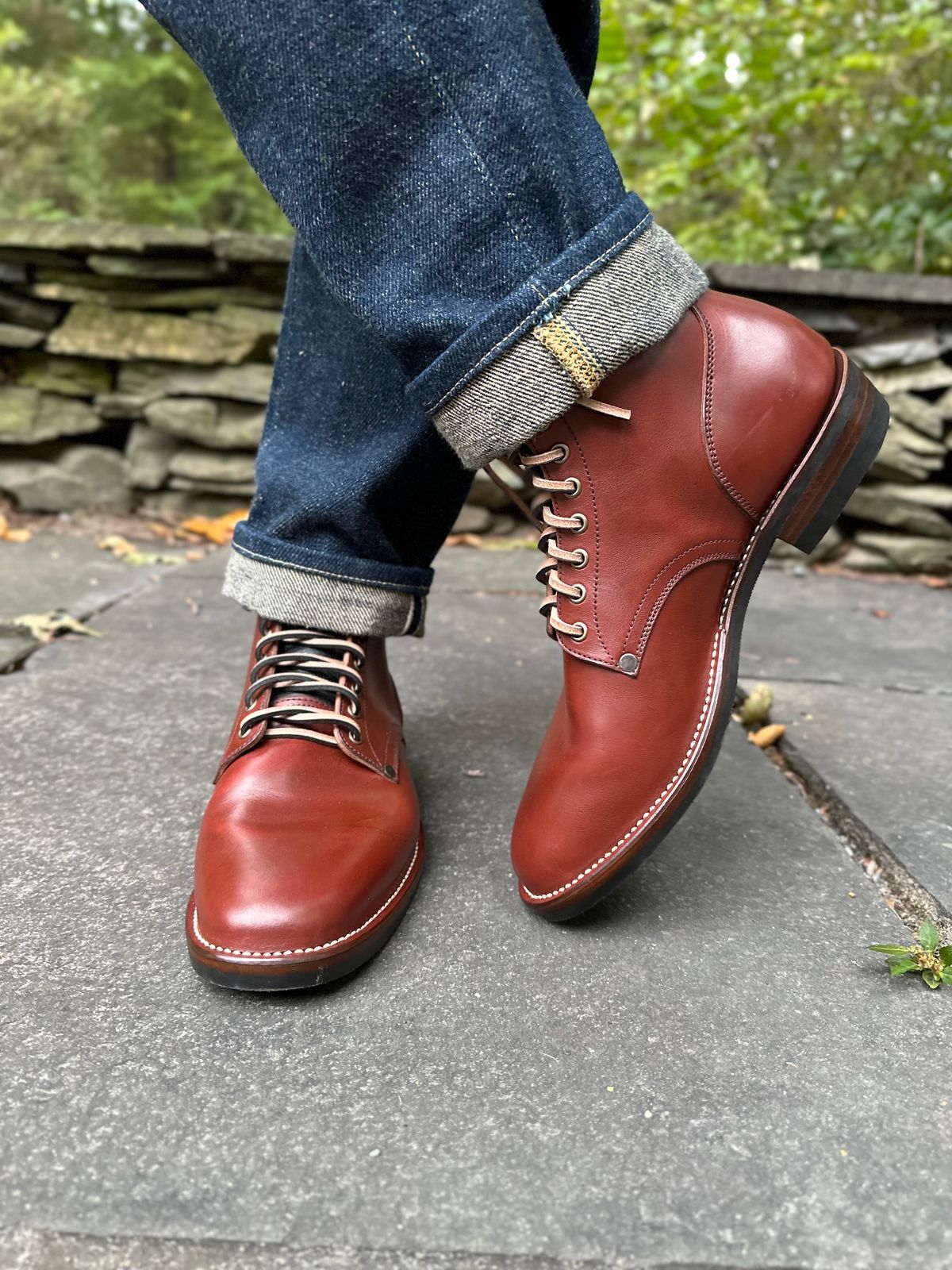 Photo by worra on October 1, 2022 of the NF Bootmaker Milton Boot in Horween Tan Workshoe Butt.