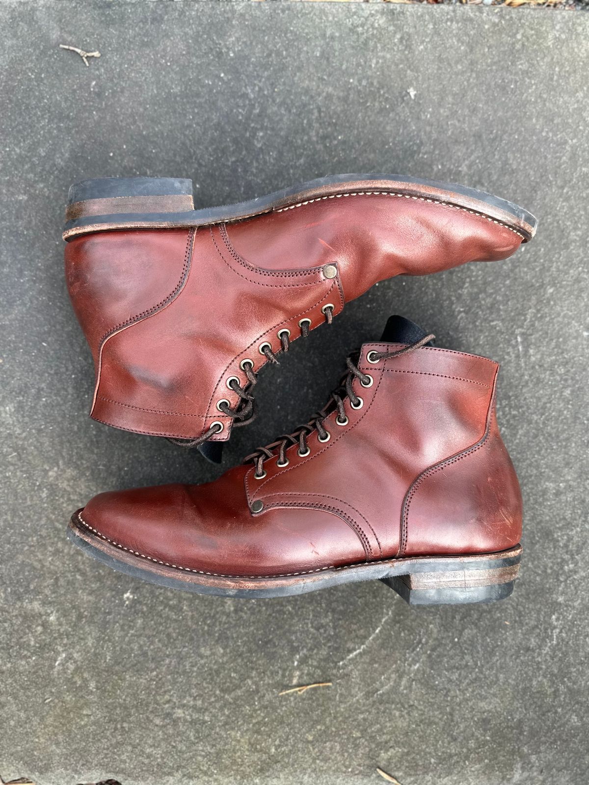 Photo by worra on February 2, 2023 of the NF Bootmaker Milton Boot in Horween Tan Workshoe Butt.