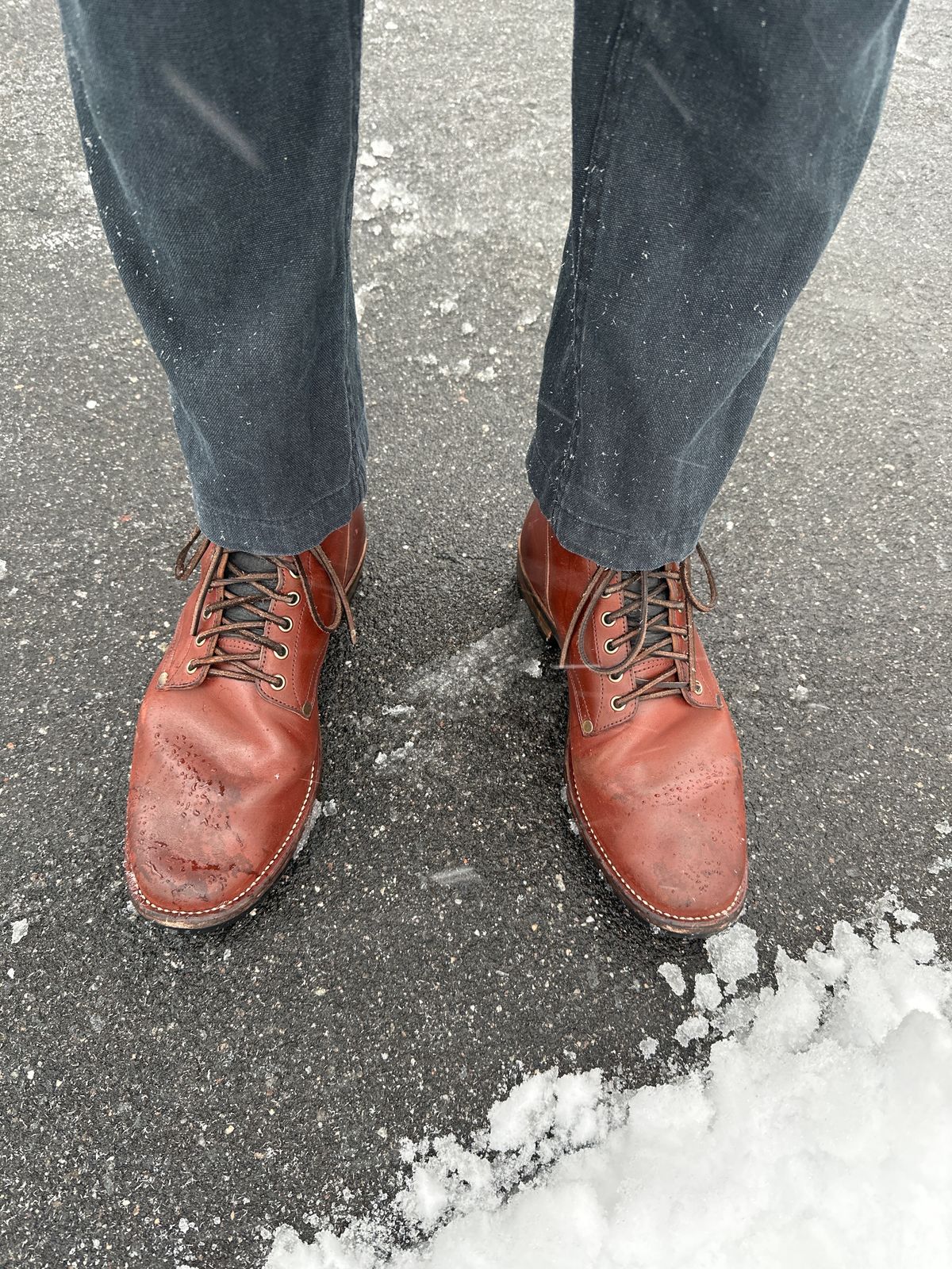 Photo by worra on March 1, 2023 of the NF Bootmaker Milton Boot in Horween Tan Workshoe Butt.