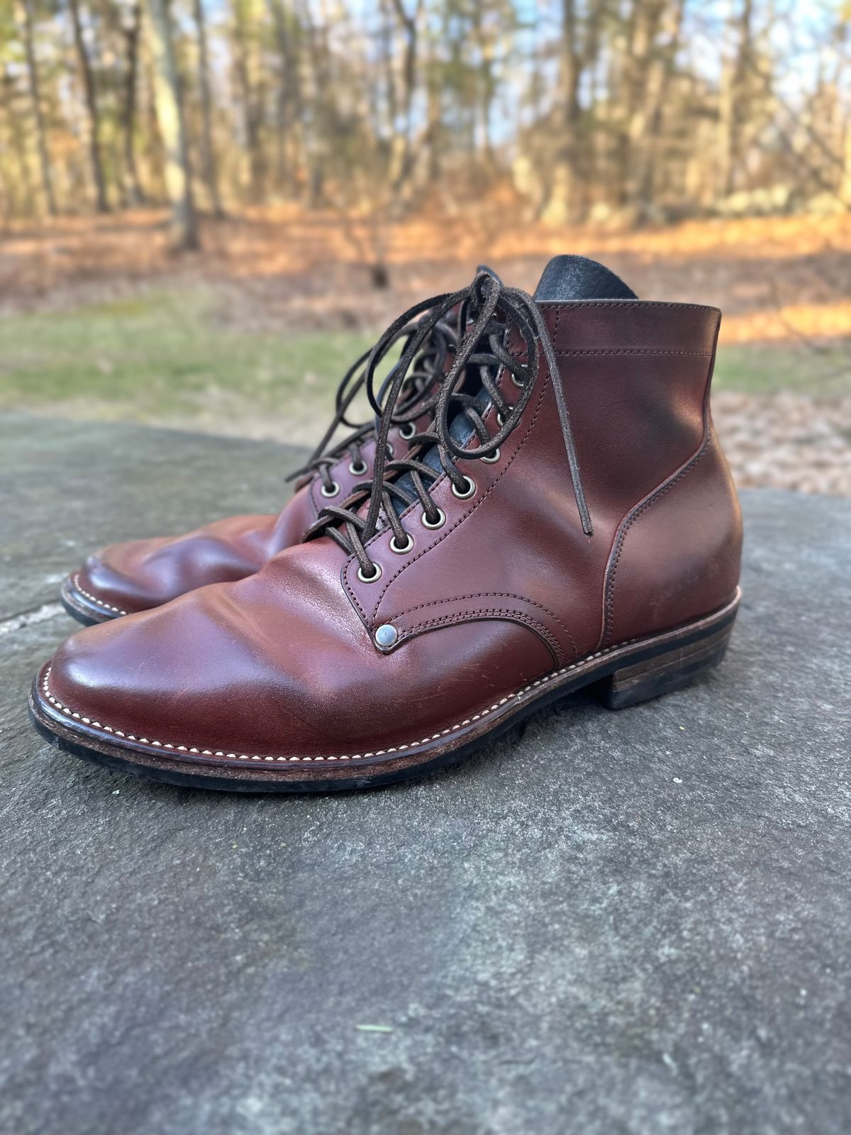 Photo by worra on March 30, 2023 of the NF Bootmaker Milton Boot in Horween Tan Workshoe Butt.