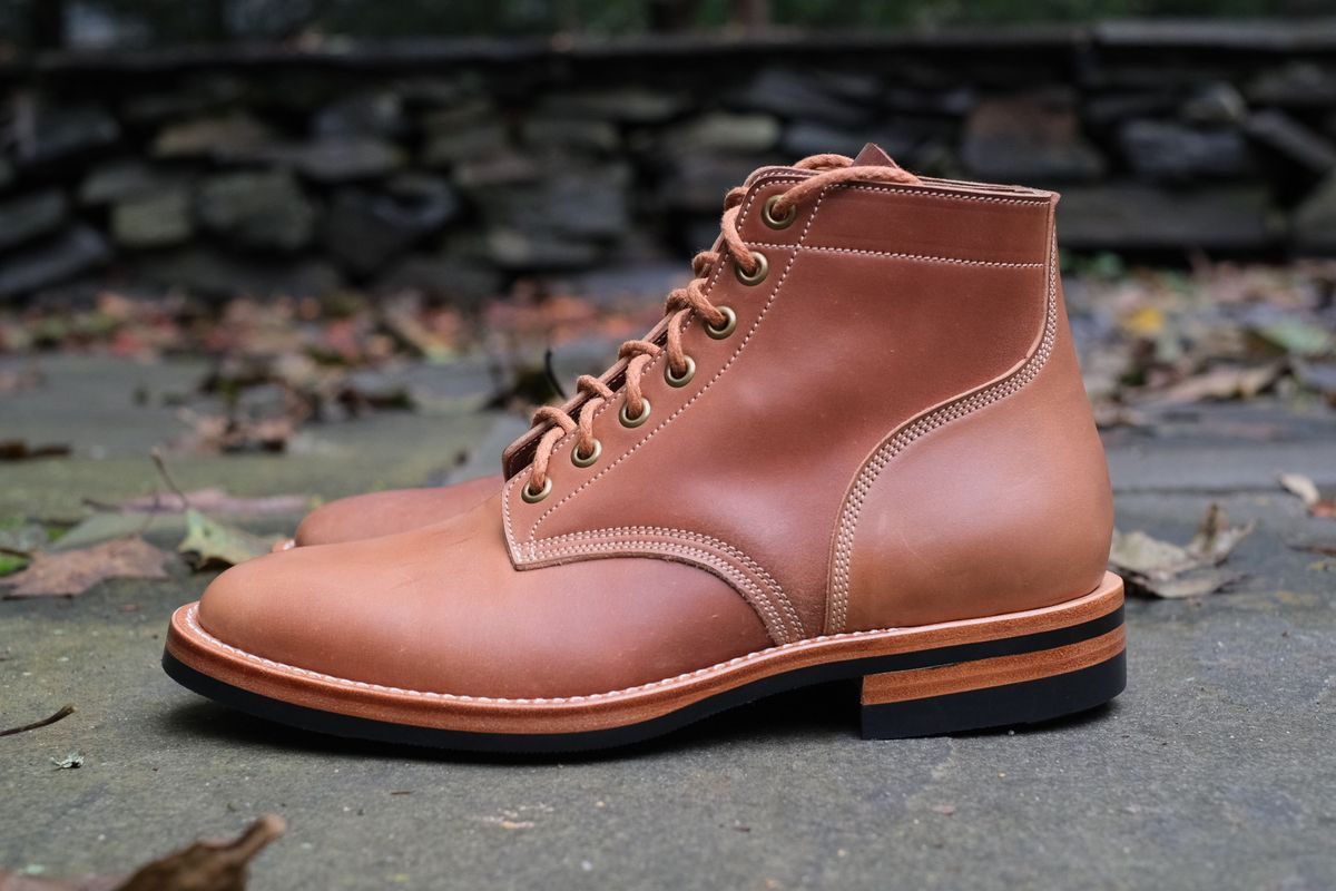 Photo by worra on September 30, 2023 of the Onderhoud SVC01 Boondocker in Horween Unglazed Natural Shell Cordovan.