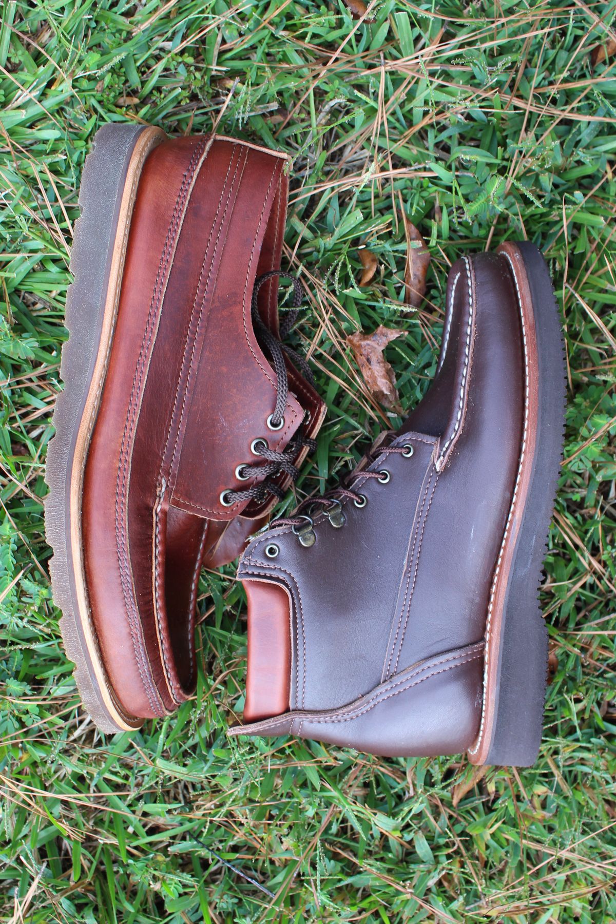 Photo by polishengineering on October 4, 2025 of the Russell Moccasin Co. Fishing Oxford in Seidel British Tan Double Shot.