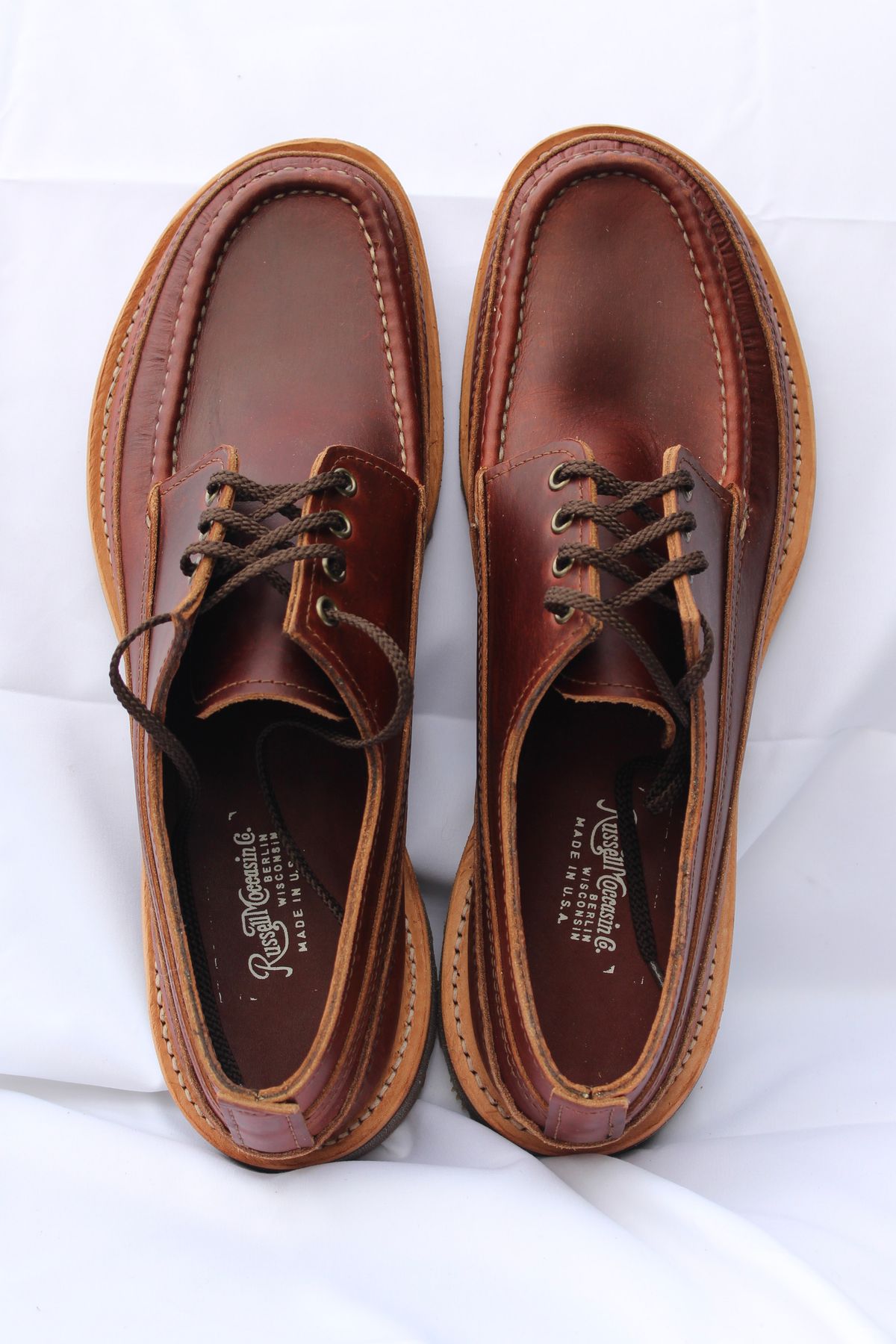 Photo by polishengineering on October 4, 2025 of the Russell Moccasin Co. Fishing Oxford in Seidel British Tan Double Shot.