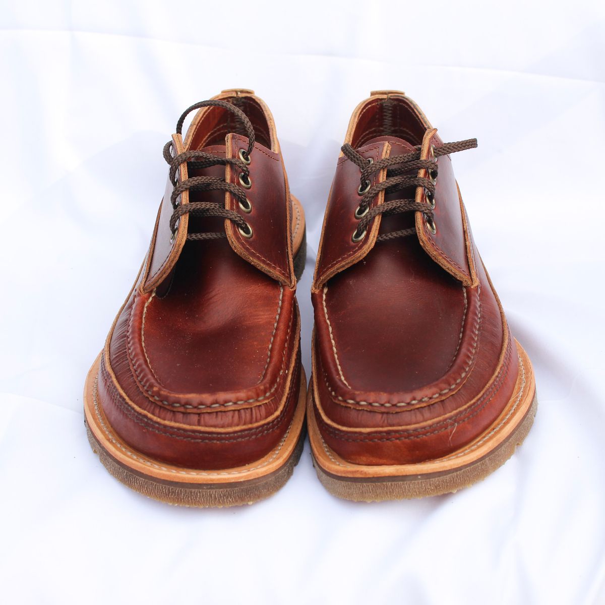 Photo by polishengineering on October 4, 2025 of the Russell Moccasin Co. Fishing Oxford in Seidel British Tan Double Shot.