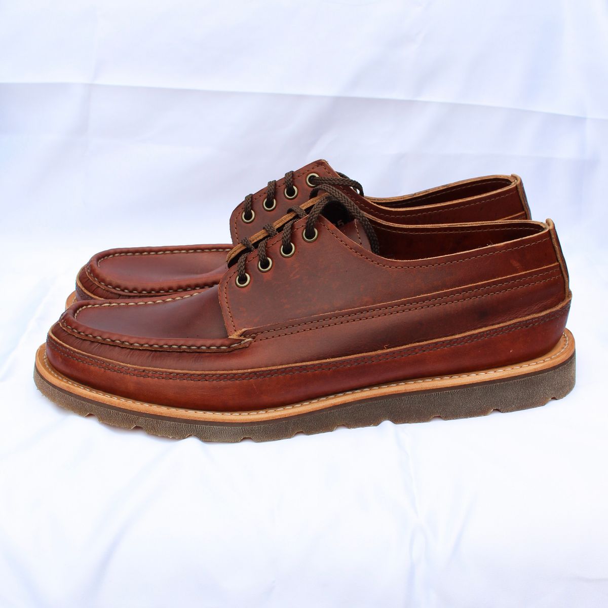 Photo by polishengineering on October 5, 2025 of the Russell Moccasin Co. Fishing Oxford in Seidel British Tan Double Shot.