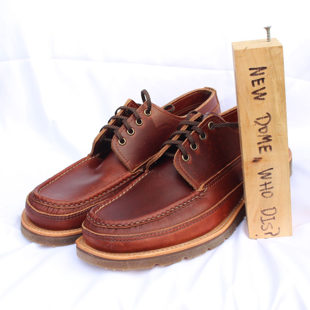 Photo by polishengineering on October 4, 2025 of the Russell Moccasin Co. Fishing Oxford in Seidel British Tan Double Shot.