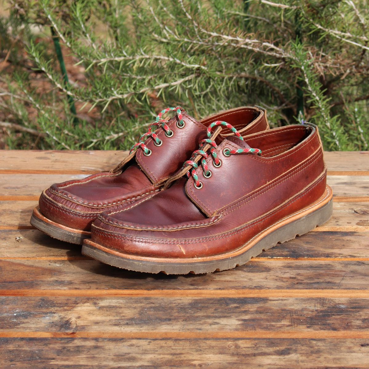 Photo by polishengineering on January 3, 2026 of the Russell Moccasin Co. Fishing Oxford in Seidel British Tan Double Shot.