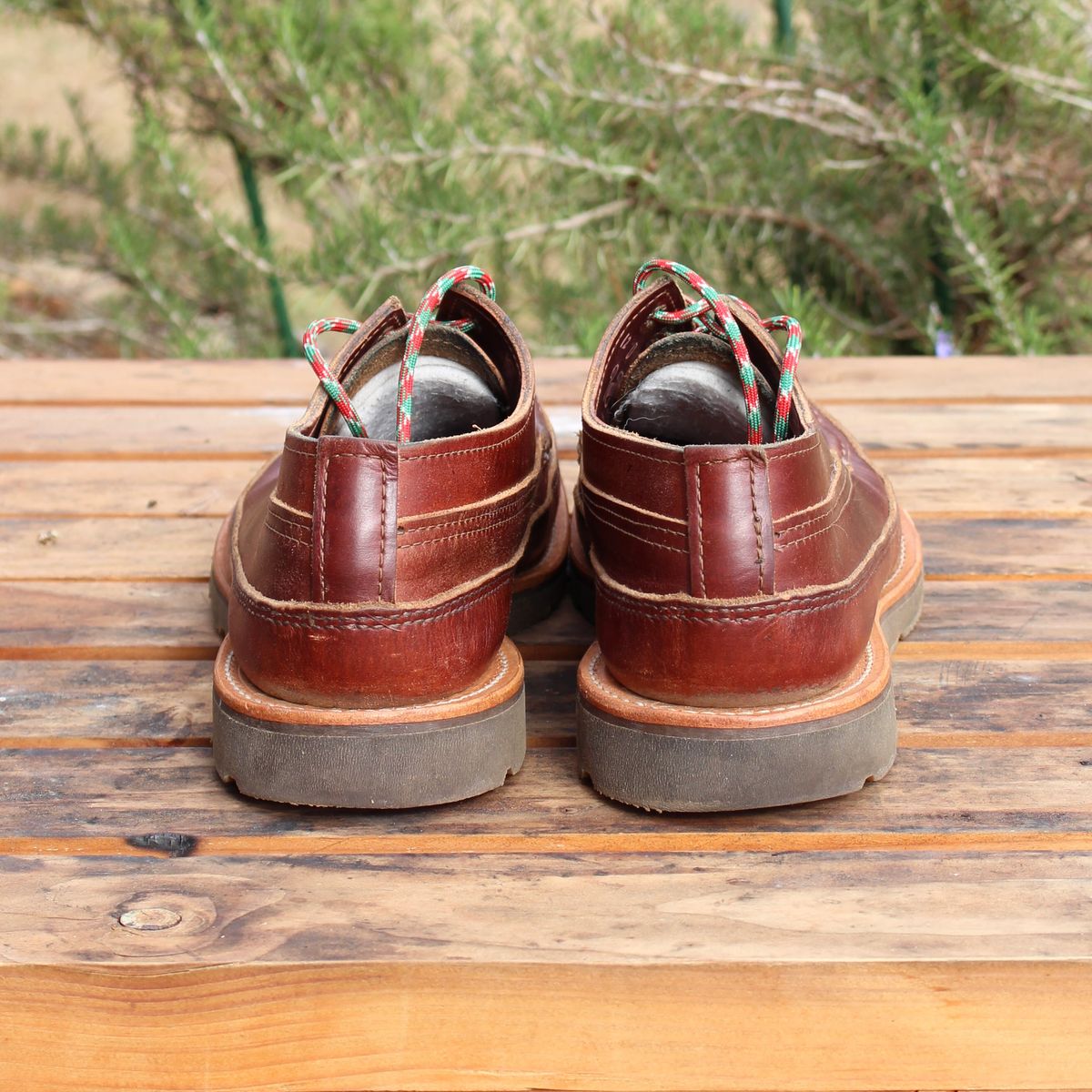 Photo by polishengineering on January 3, 2026 of the Russell Moccasin Co. Fishing Oxford in Seidel British Tan Double Shot.