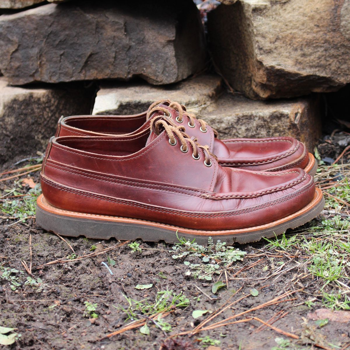 Photo by polishengineering on February 4, 2026 of the Russell Moccasin Co. Fishing Oxford in Seidel British Tan Double Shot.