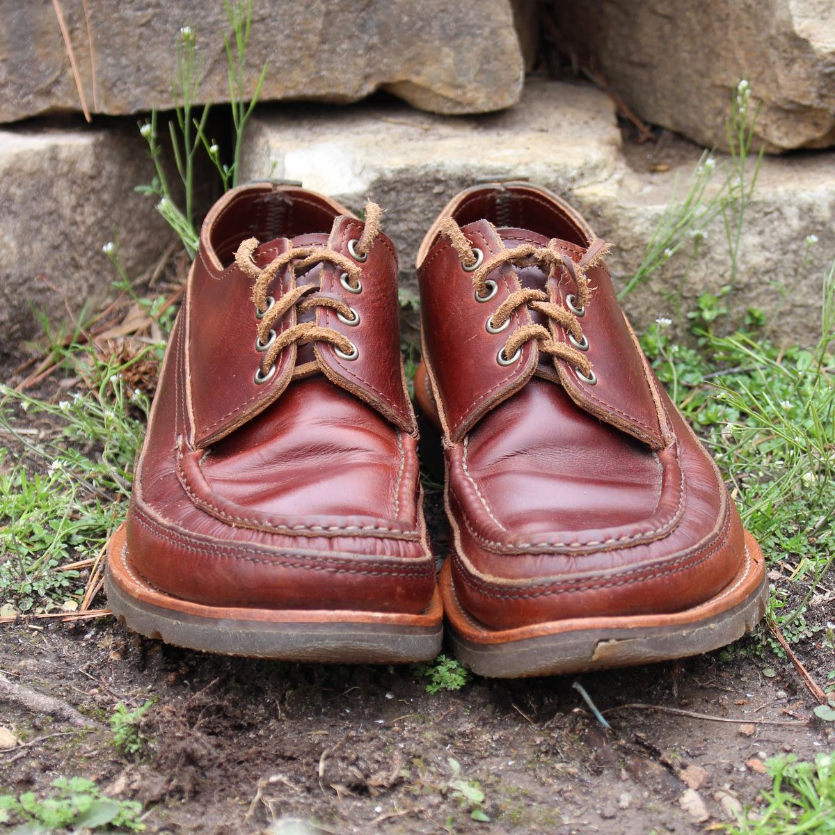 Photo by polishengineering on March 2, 2026 of the Russell Moccasin Co. Fishing Oxford in Seidel British Tan Double Shot.