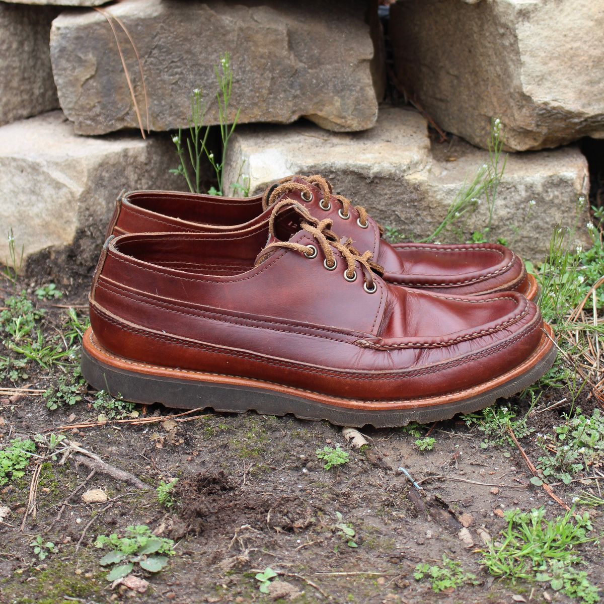 Photo by polishengineering on March 2, 2026 of the Russell Moccasin Co. Fishing Oxford in Seidel British Tan Double Shot.