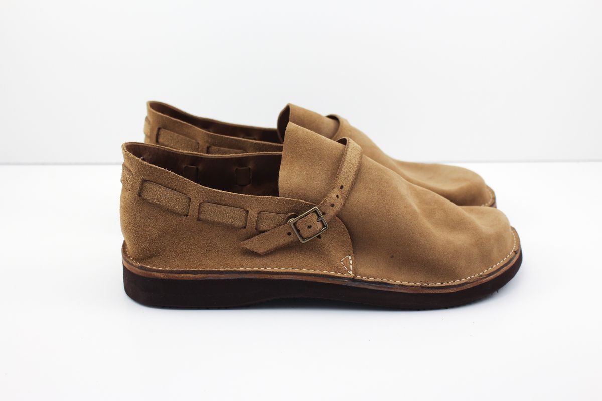 Photo by polishengineering on October 3, 2024 of the Oak Street Bootmakers Country Loafer in Horween Natural Chromexcel Roughout.