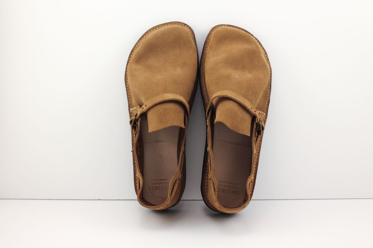 Photo by polishengineering on October 3, 2024 of the Oak Street Bootmakers Country Loafer in Horween Natural Chromexcel Roughout.