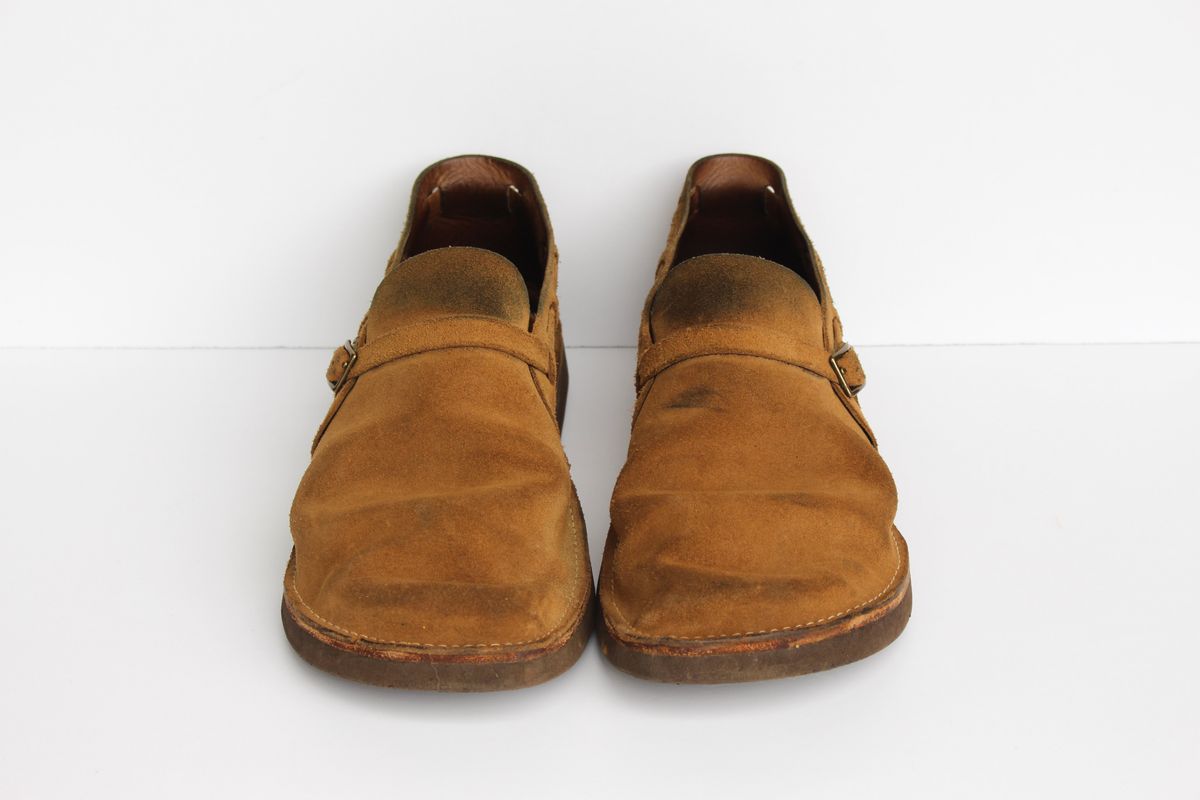 Photo by polishengineering on April 2, 2025 of the Oak Street Bootmakers Country Loafer in Horween Natural Chromexcel Roughout.