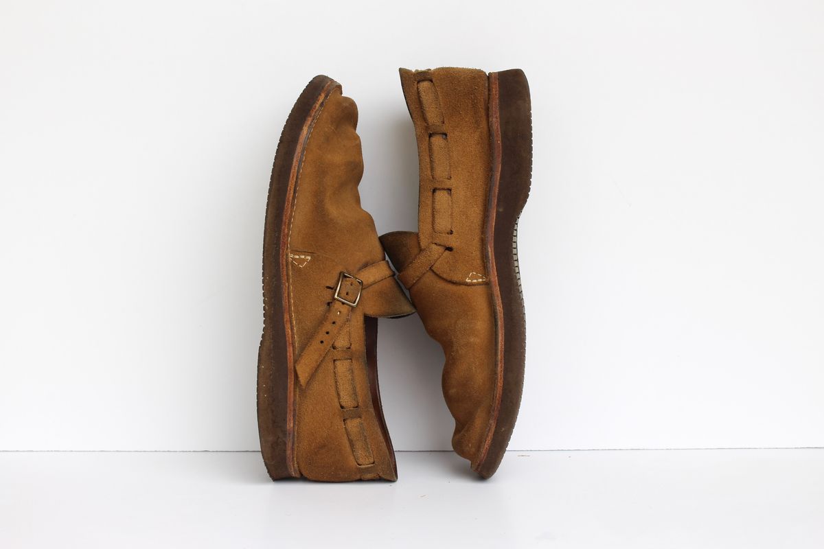 Photo by polishengineering on April 2, 2025 of the Oak Street Bootmakers Country Loafer in Horween Natural Chromexcel Roughout.