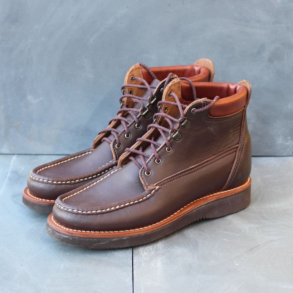 Photo by polishengineering on November 4, 2025 of the Russell Moccasin Co. Premier Chukka in Chocolate.