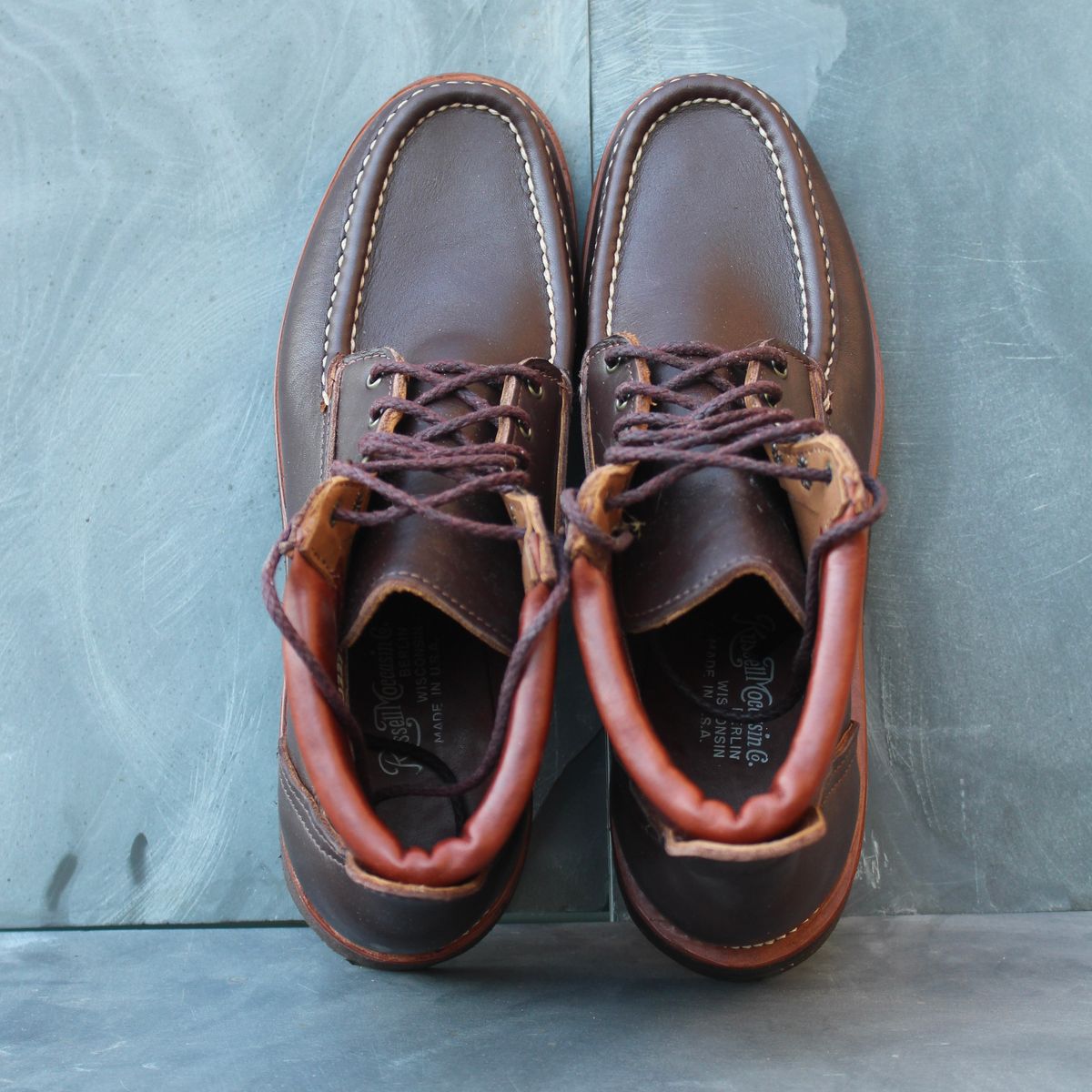 Photo by polishengineering on November 4, 2025 of the Russell Moccasin Co. Premier Chukka in Chocolate.