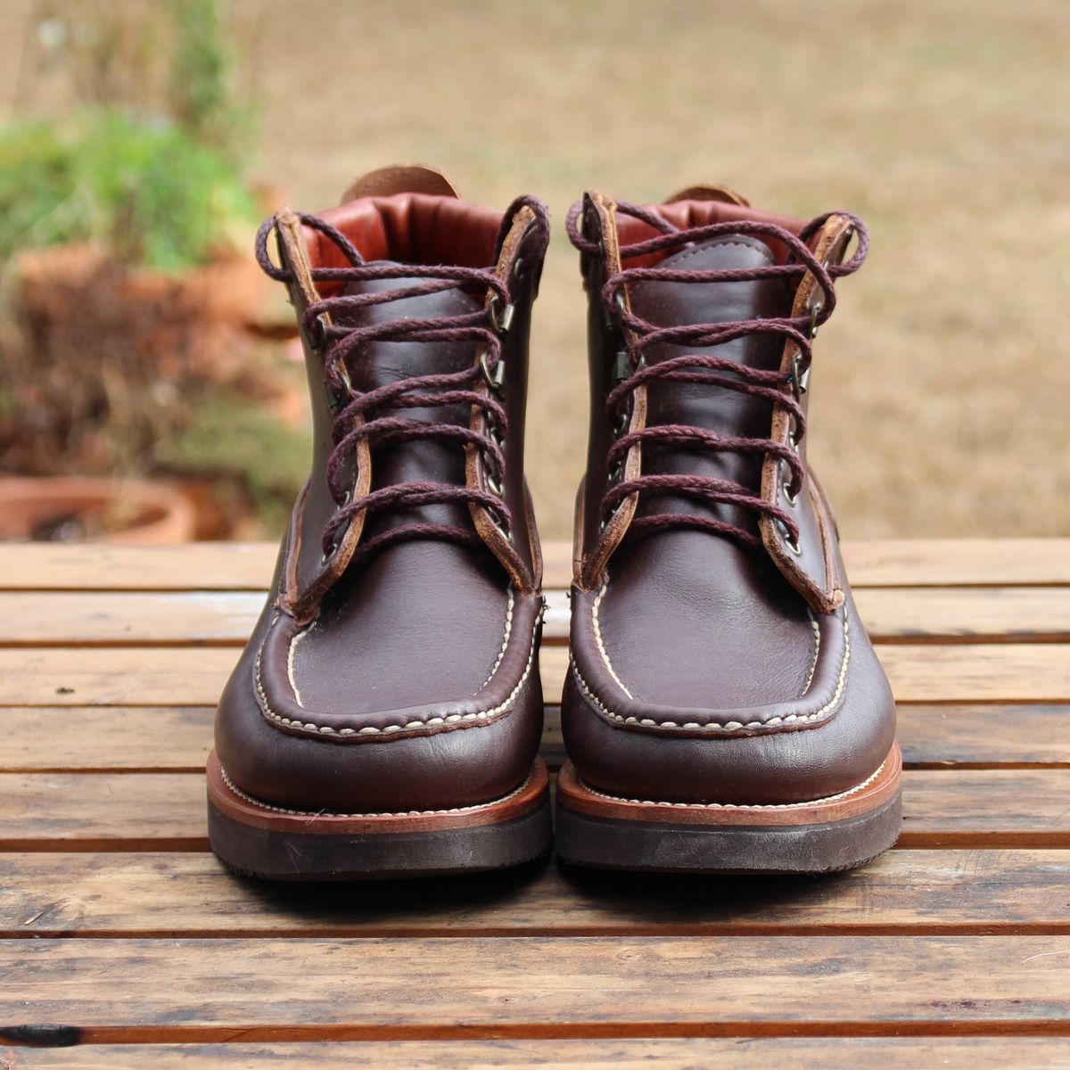 Photo by polishengineering on January 3, 2026 of the Russell Moccasin Co. Premier Chukka in Chocolate.