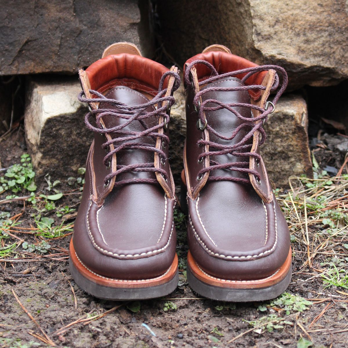 Photo by polishengineering on February 4, 2026 of the Russell Moccasin Co. Premier Chukka in Chocolate.